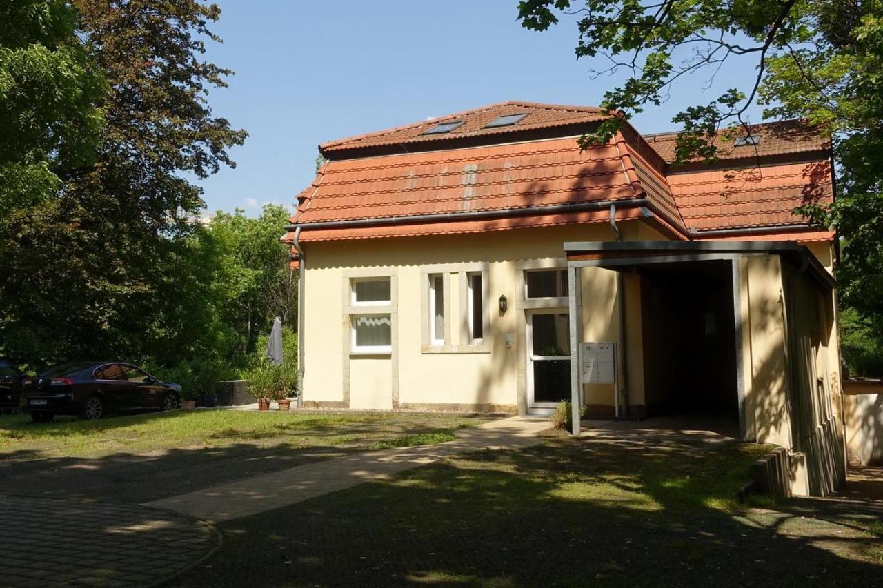דרזדן Campus Apartment Martin מראה חיצוני תמונה